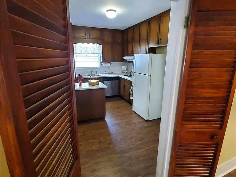 7025 Rico Rd — Photo 45