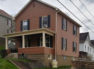 164 8th St, Wellsburg, WV 26070