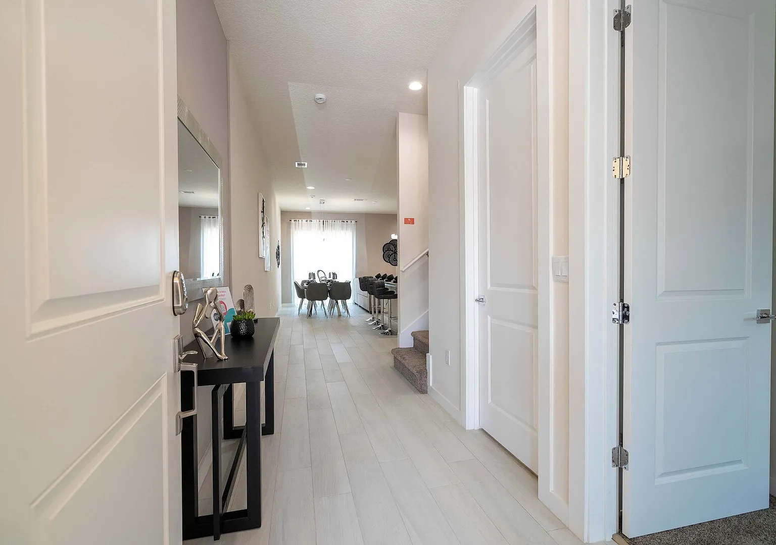 Luxury 3BR home with Mario Bros Room Near Disney — Photo 4