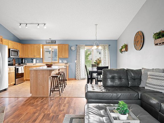 2nd image of 1030 Aspen Cir