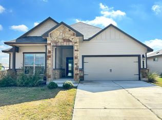 180 Onna St, Taylor, TX 76574