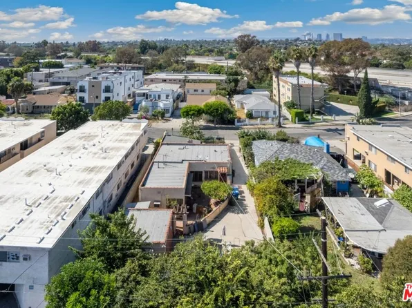2624 S Garth Ave, Los Angeles, CA 90034