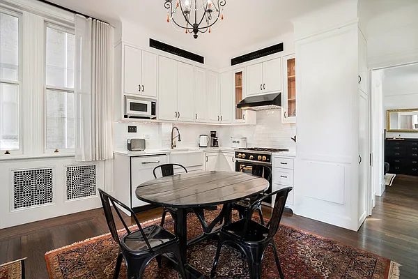 Sold by Douglas Elliman | media 7