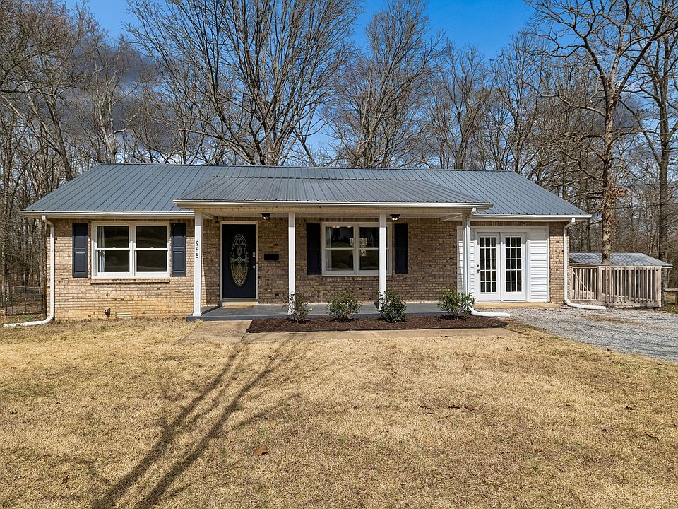 1st image of 968 Woodhaven Rd