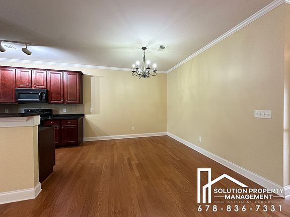 4th image of 34 N Oaks Cir