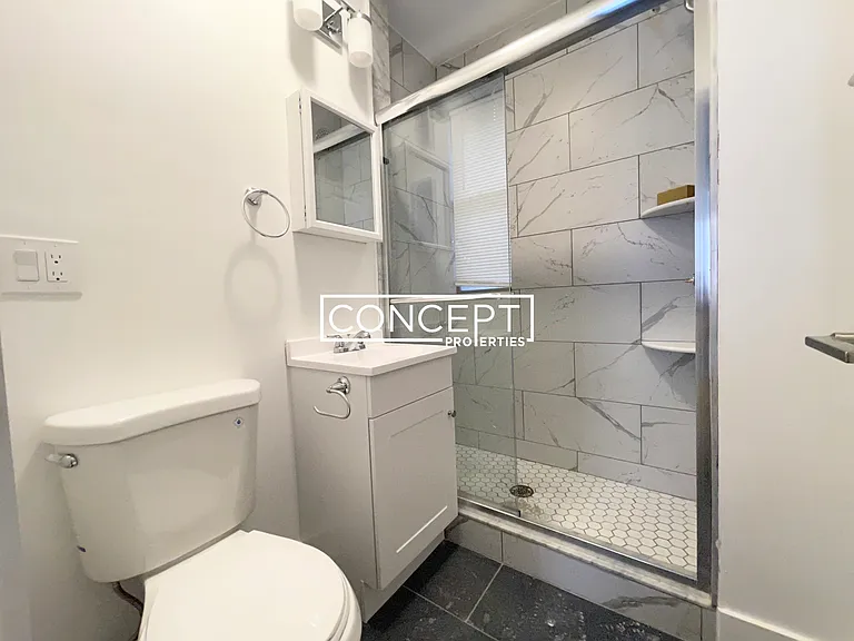 81 Park Dr #5CP — Photo 13