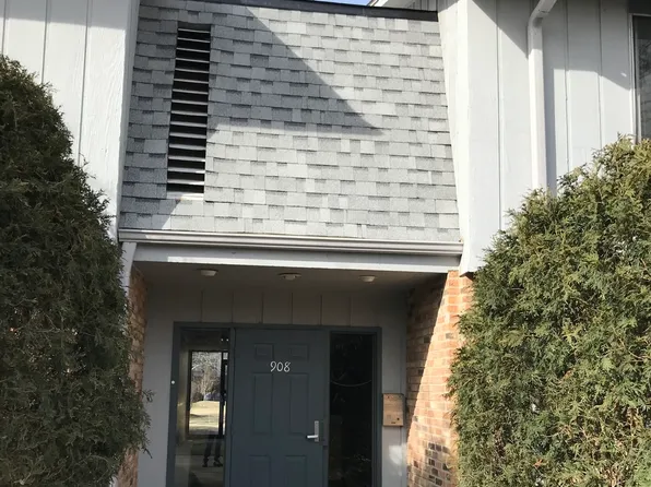 908 E Old Willow Rd APT 103, Prospect Heights, IL 60070