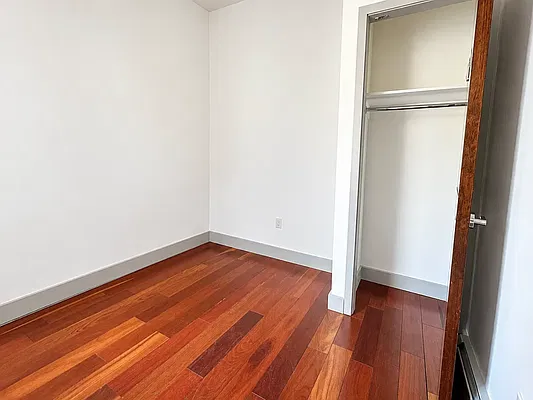 Bedroom, photo 4