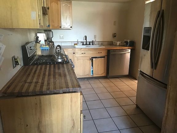4th image of 3209 Louraine Cir