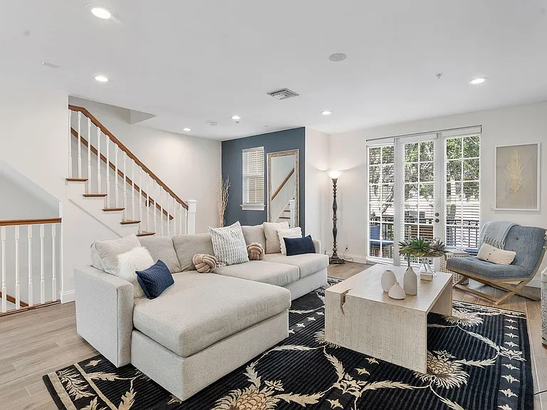 1035 W Heritage Club Cir — Photo 4