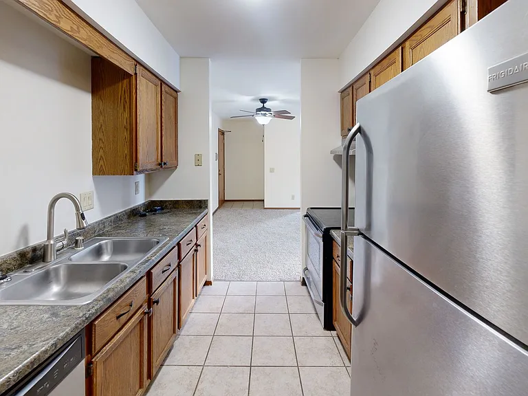 High Point Commons Apartments — Photo 123