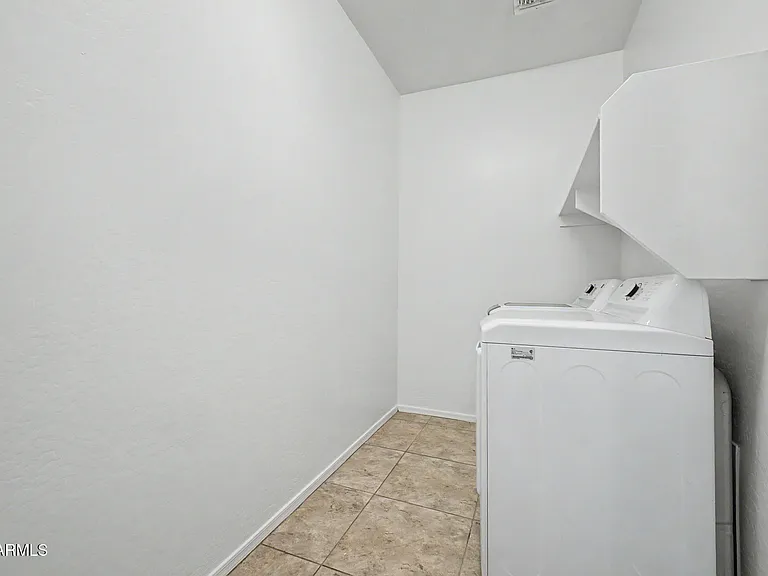 26758 N 172nd Ln — Photo 31