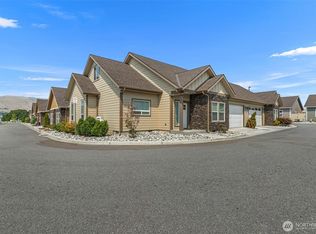 211 Solomon Loop NW, East Wenatchee, WA 98802