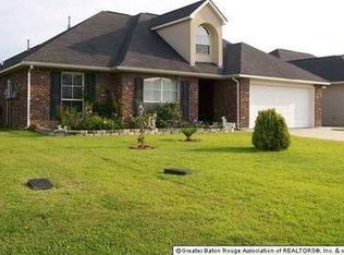 23723 Springhill Dr, Denham Springs, LA 70726