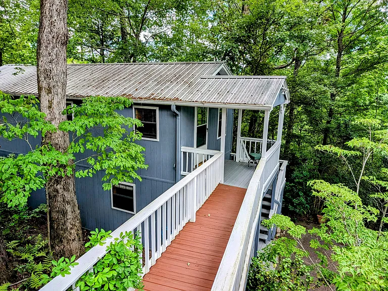 524 Stornoway Dr — Photo 64