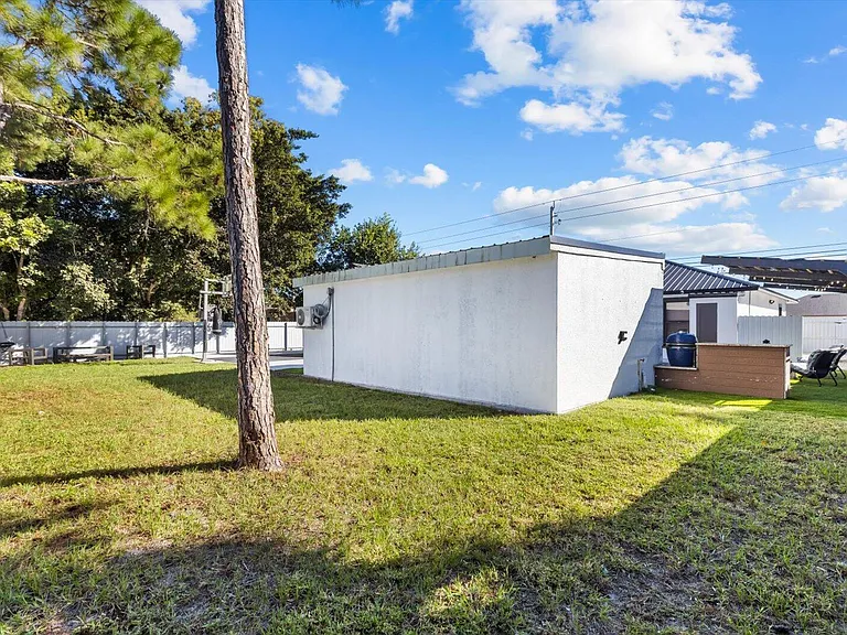 3450 SW Port Saint Lucie Blvd — Photo 71