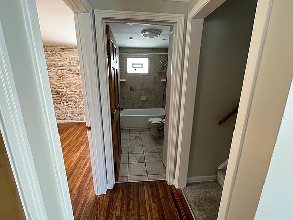 5th image of 14 Elmview Dr