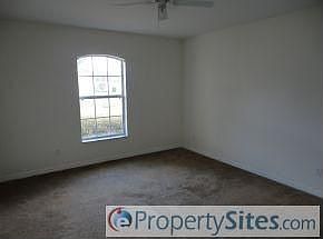 5th image of 4343 NW 4th Cir