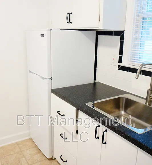 8107 Greenwood Ave #2 — Photo 20