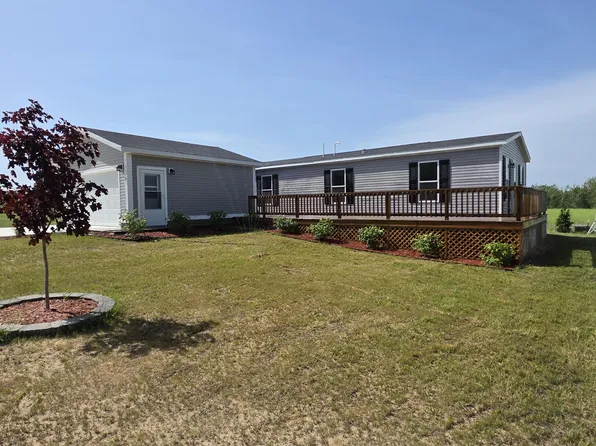 5556 W Lake Blvd, Hart, MI 49420