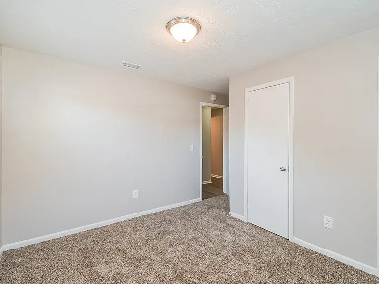 5664 Minocqua St — Photo 10