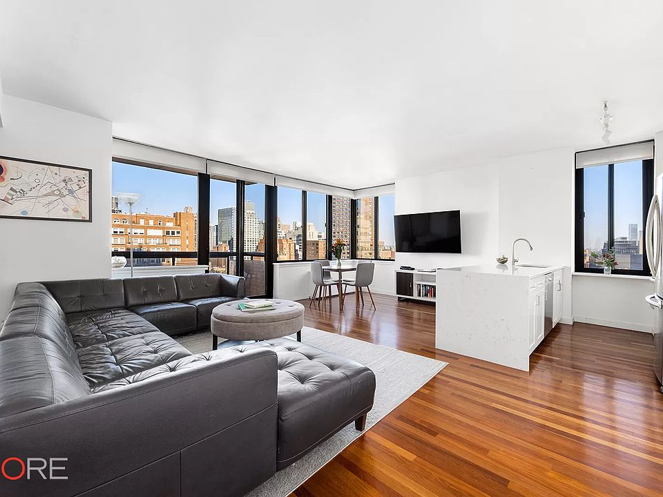 1st image of 300 E 62nd St #1803/1804