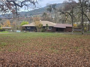 306 McLain Ave, Roseburg, OR 97471