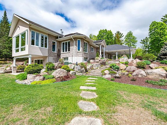 4th image of 393 Portage Rd