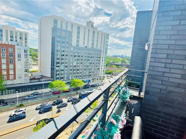 70-09 45th Avenue image 21 of 25