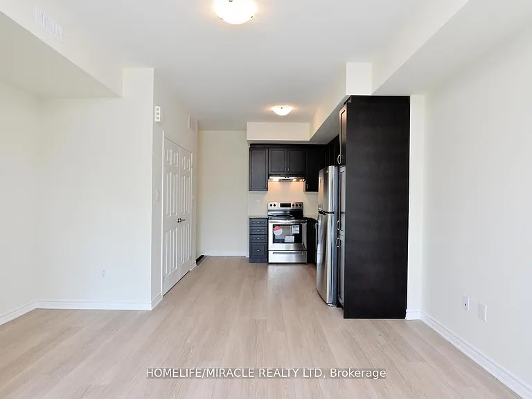 1081 Danforth Rd E #113 — Photo 8