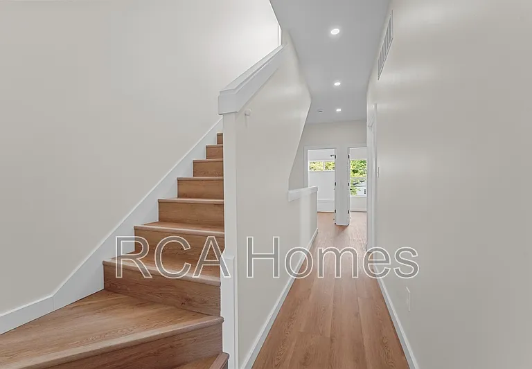 43 N Keystone Ave — Photo 15