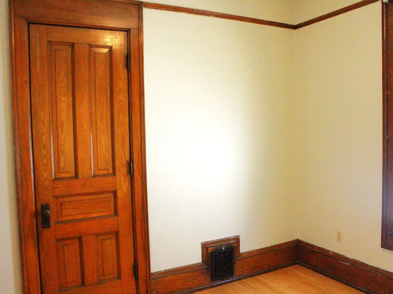 1506 N Jackson St — Photo 13