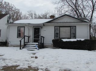 1244 E Chestnut St, Kankakee, IL 60901