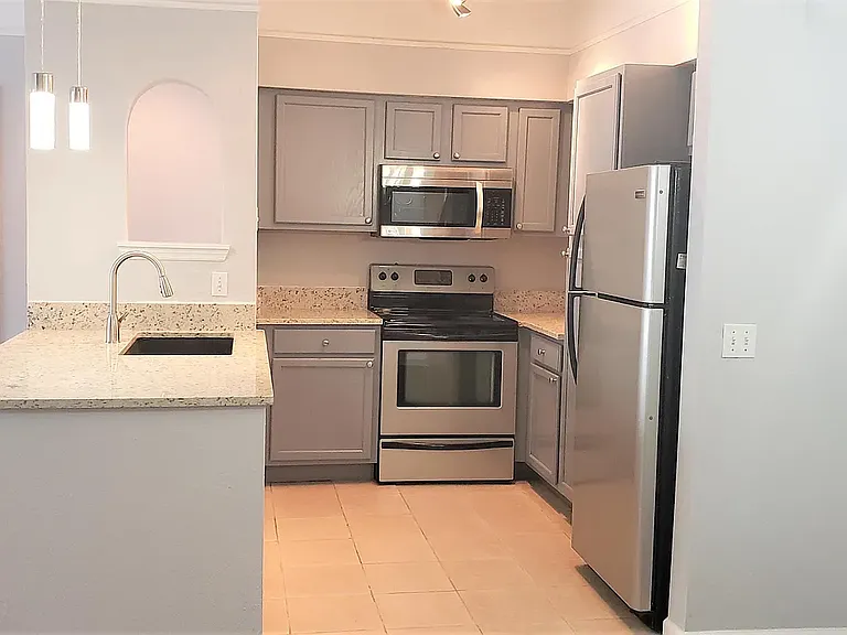 8550 Touchton Rd #221 — Photo 5