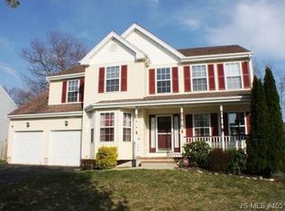1031 Whispering Oak Cir, Manahawkin, NJ 08050