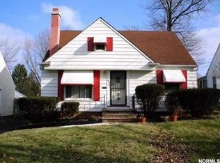 5241 Camden Rd, Maple Heights, OH 44137