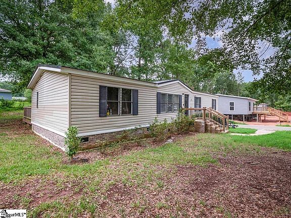 2nd image of 113 Tate Dr