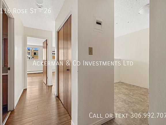 3rd image of 2116 Rose St #26