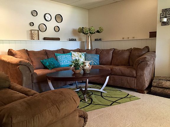 2nd image of 7 Brandywine Cir
