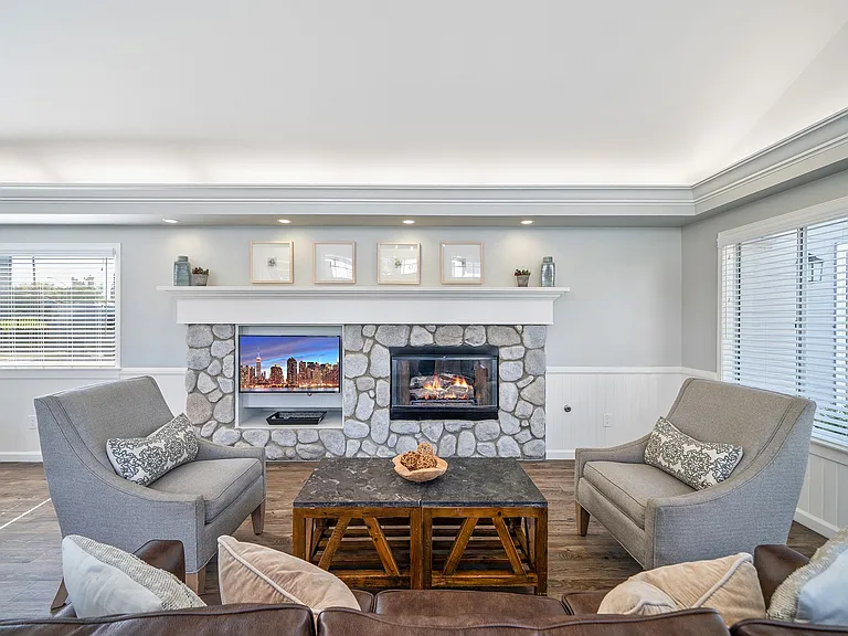 Hampton Pointe — Photo 60