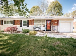 9021 Kickapoo Dr, Saint Louis, MO 63123