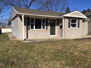 30 Birch St, Carpentersville, IL