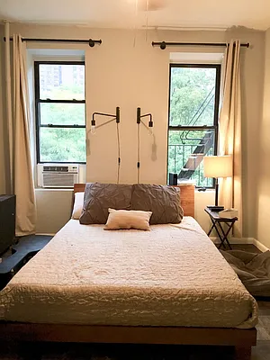 Rented by Living New York | media 12