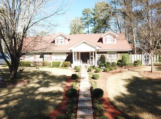 1215 Glenway Dr, Laurel, MS 39440
