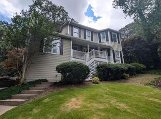 4565 Settles Point Rd, Suwanee, GA 30024