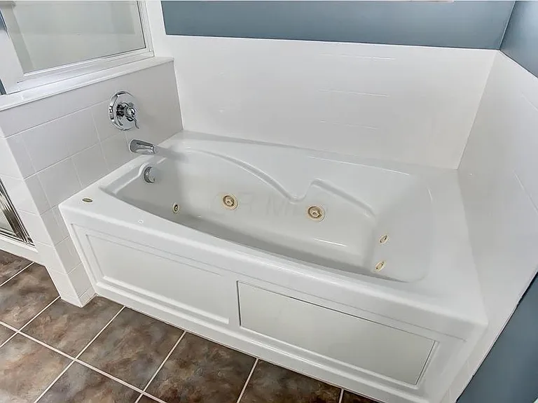 2768 Acarie Dr — Photo 14