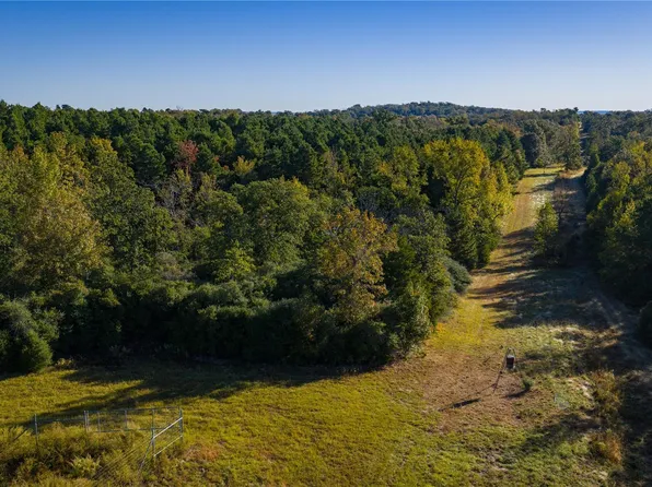 15383 County Road 236, Oakwood, TX 75855