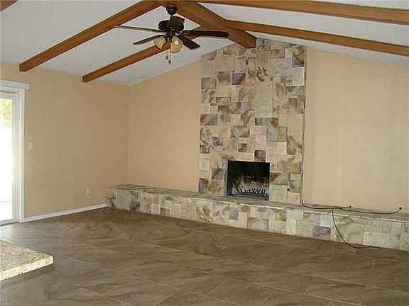 3rd image of 9136 Turrentine Dr