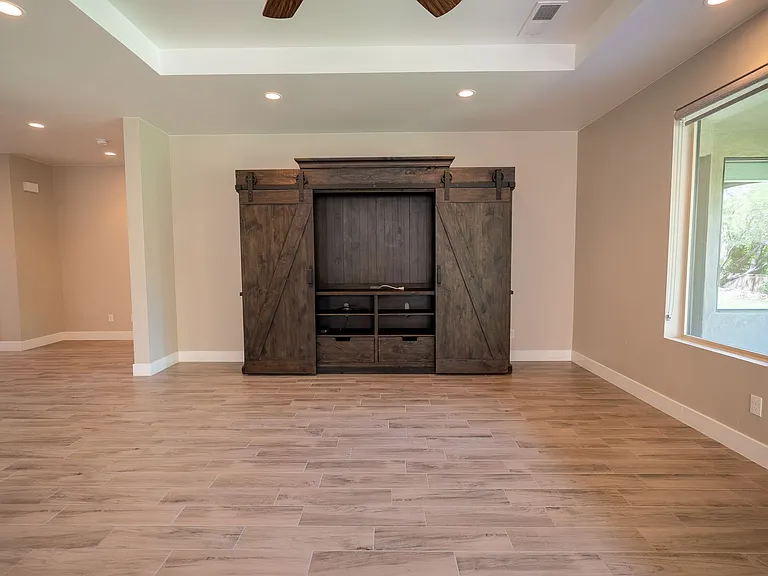 1504 W Shinnecock Dr — Photo 11