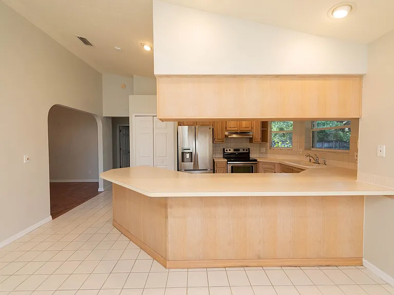 1236 Buffing Cir SE — Photo 19